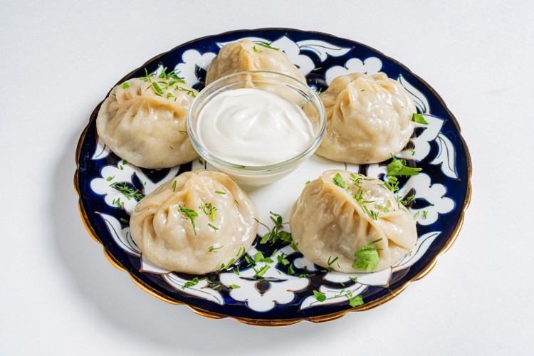 Манты с бараниной на пару (5 шт.)