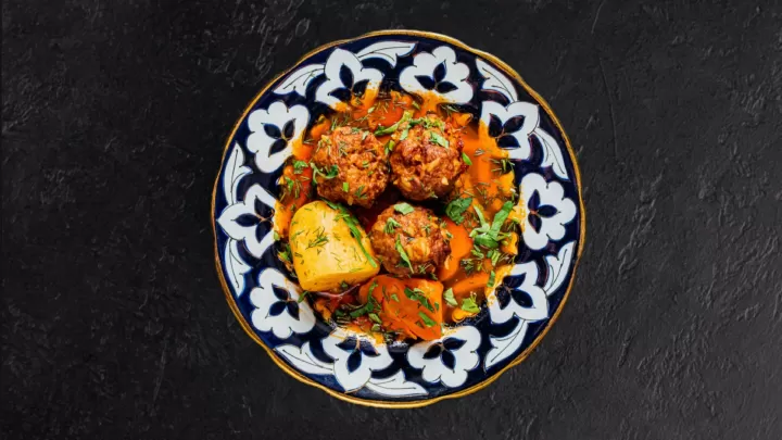 Тефтели домашние с картофелем