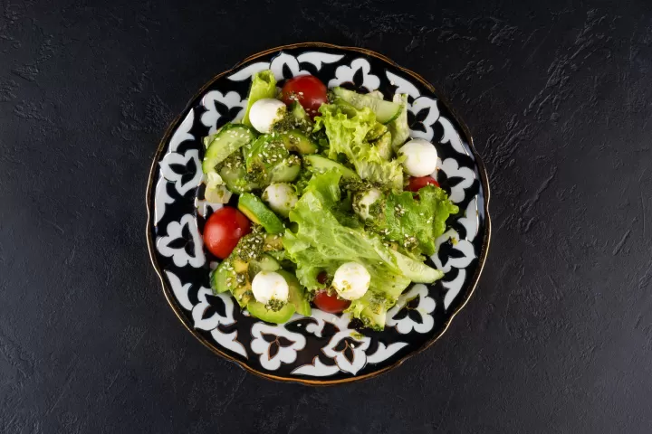 Зеленый салат